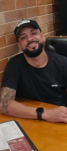 ME OFEREÇO COMO MOTORISTA