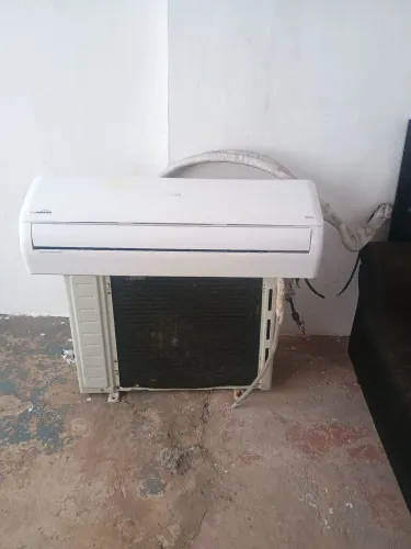 Ar condicionado 24,000 BTUs inverter Elgin