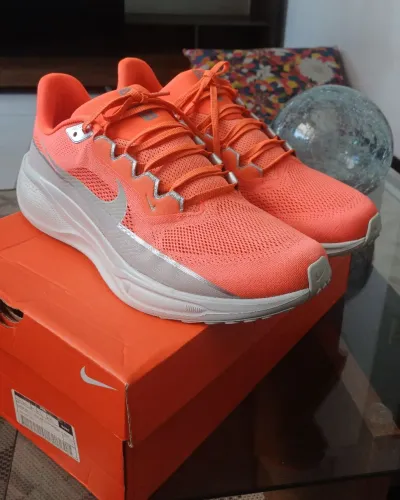 Tênis Nike Pegasus 41 Premium Masculino - Laranja | Tamanho 44
