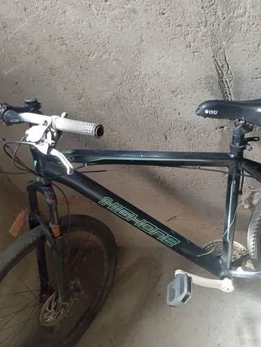 Quadro de bike Aro 29 High One