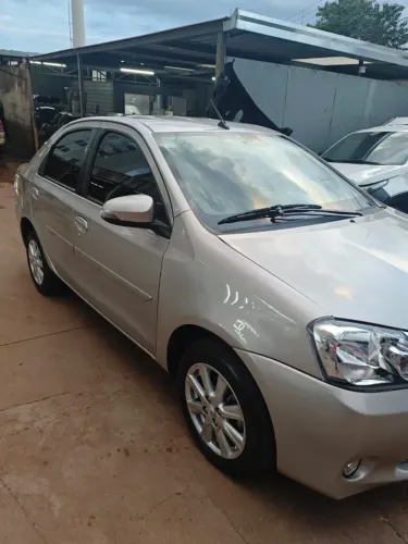 Toyota Etios XLS Sedan 1.5 Flex 16V 4P Aut. 2017