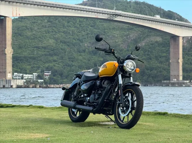ROYAL ENFIELD METEOR 350 FIREBALL