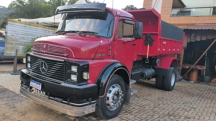 MB 1517 caçamba 