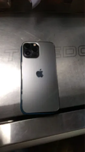 Phone 13 pro Mac