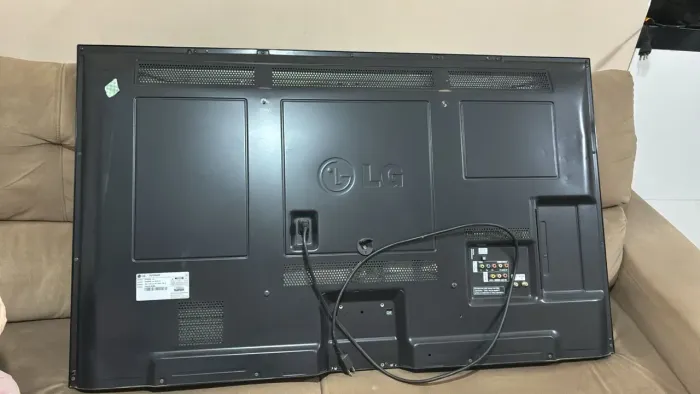 Televisão LG 51 polegadas