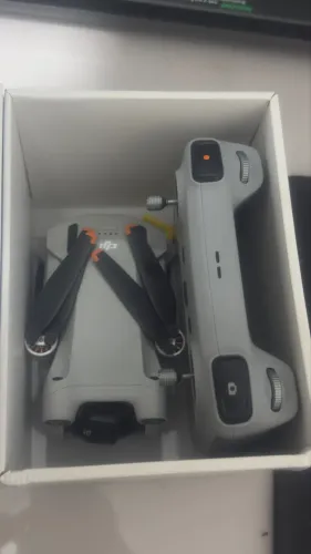 DJI Mini 3 Pro + Controle DJI RC com Tela