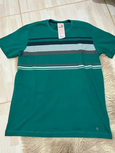 Camiseta Masculina Verde TAM P