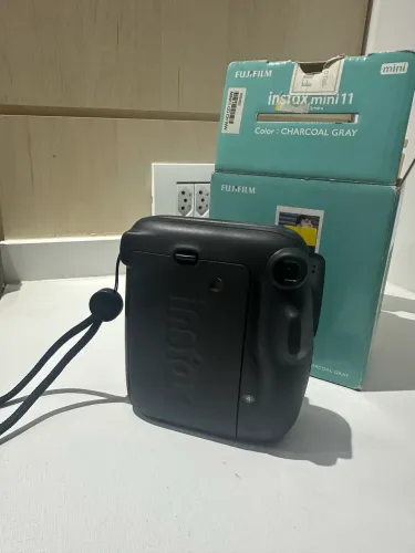 Polaroid Instax mini 11