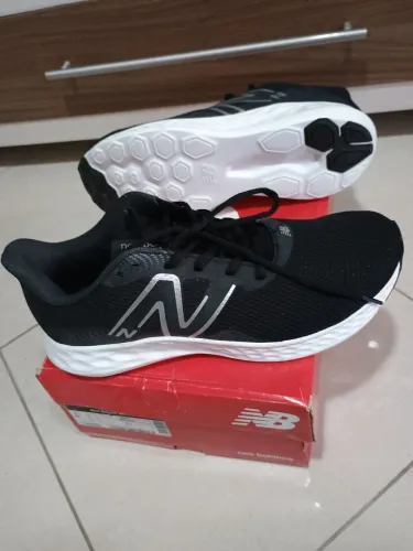Tênis New balance running novo na caixa original