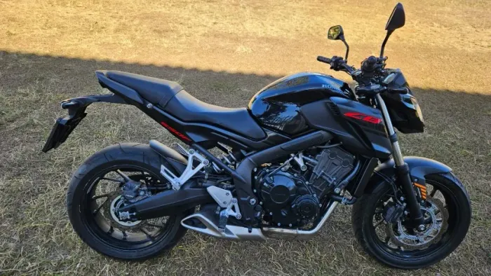 Honda CB650f Nova
