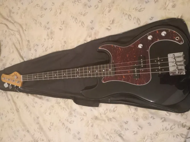 Contrabaixo Tagima Tw-65