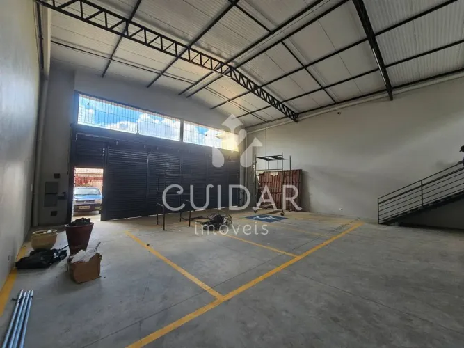 Loja Pra Alugar no Carlos Prates