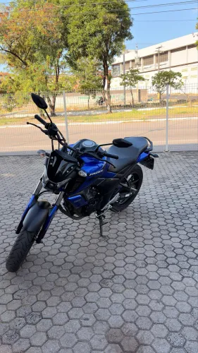 Vendo YAMAHA FZ15 23/23