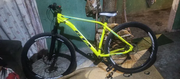 Bicicleta aro 29 usada top 680