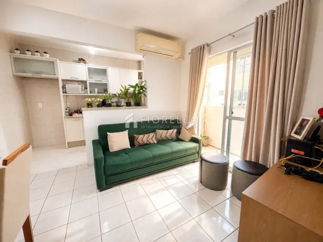Apartamento à venda com 02 dormitórios, 01 vaga, em Campinas, São José/SC.