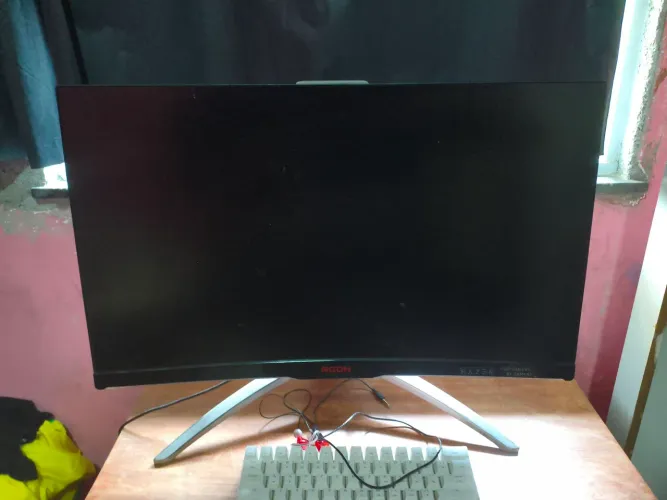 Vendo monitor da aoc agon!!