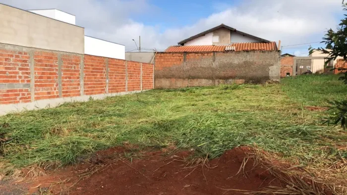 Terreno à Venda - Morada do Verde, Delfinópolis