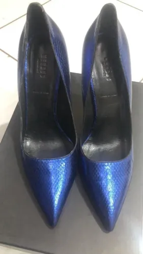 Versace original scarpin luxo.