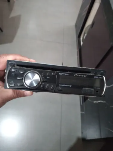 Rádio pioneer DEH 2250UB funcionando