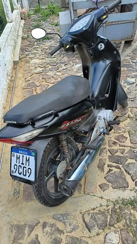Motoneta em dia. Pegar em Tramandaí esse fim de semana. Passo o endereço. Direto comigo