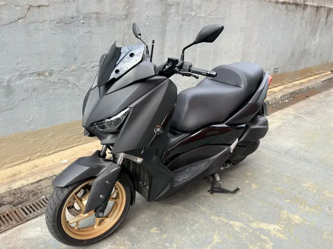 Yamaha XMAX 250 2021 40.000km revisada + pneus novos