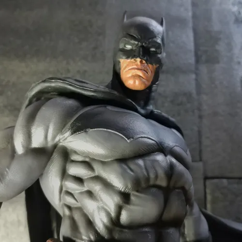Batman Estatua 1/6 36cm Figura Colecionável - Não é Hot toys