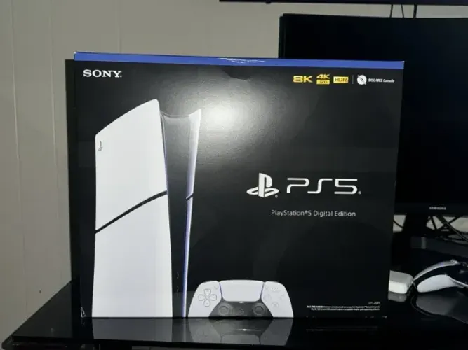 Vendo Ps5 Slim digital 1tb Novo com Garantia