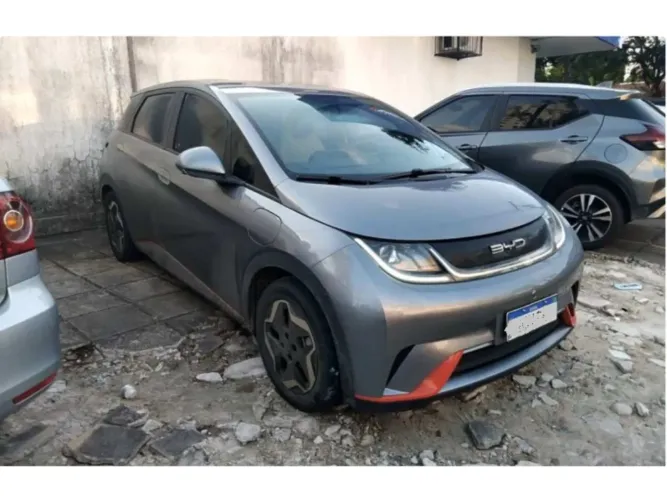 BYD Dolphin EV (Elétrico) 2025