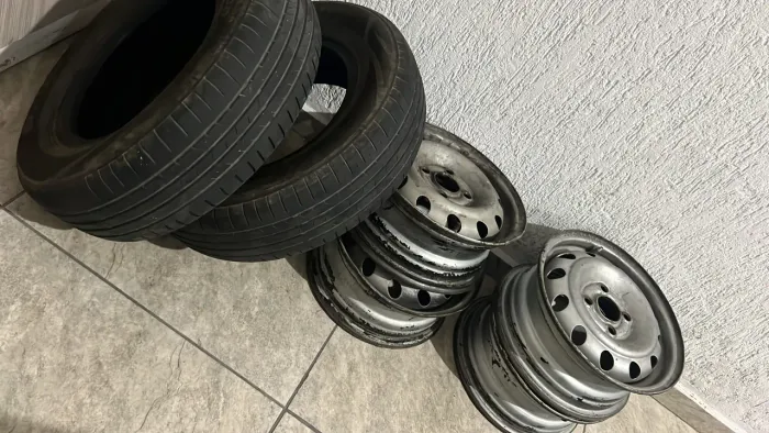 Jogo de rodas aro 13 Corsa 