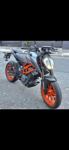 KTM Duke 390