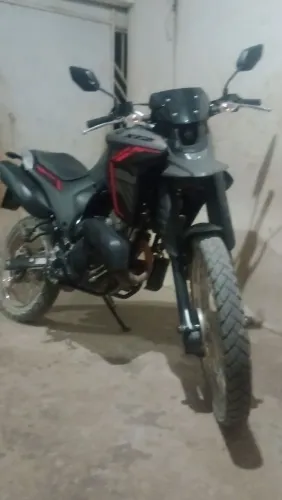 VENDE OU TROCA POR TITAN 160