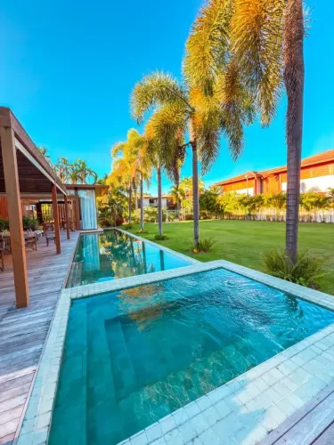 CASA A VENDA EM PRAIA DO FORTE PISCINAS NATURAIS