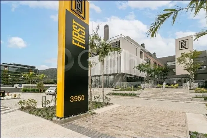 Studio no bairro Saco Grande para alugar