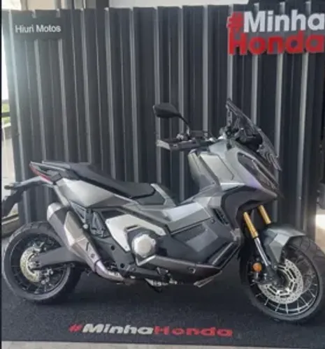 X ADV 750 2022/2023 - unico dono - revisada em concessionaria