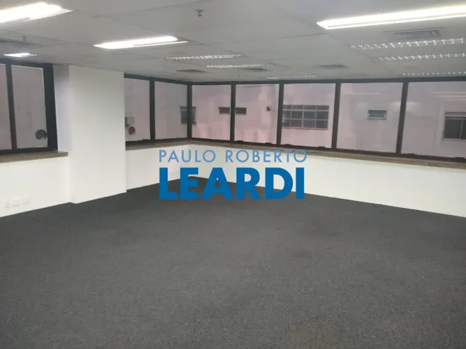 CONJ. COMERCIAL - JARDIM AMÉRICA - SP