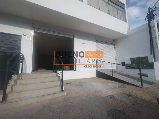 Imóvel comercial com 380 m² para aluguel, no Centro de Santa Bárbara D'Oeste/SP