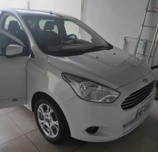 Ford KA+ Sedan 1.5 SEL 16V Flex 4P 2015