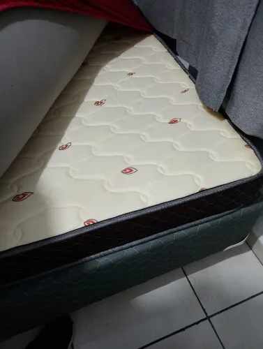Cama box