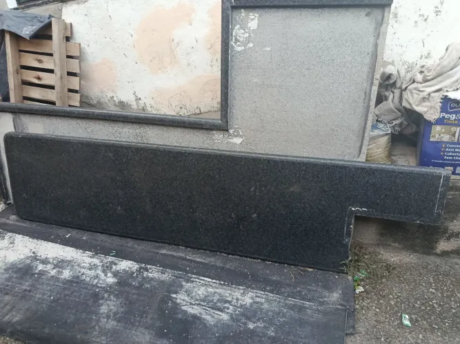 VENDE-SE 2 Bancadas Granito preto são Gabriel 