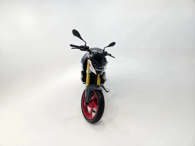 BMW G 310R 2022 com apenas 6 mil km *