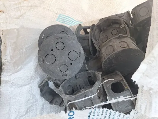 caixas de luz plasticas para laje