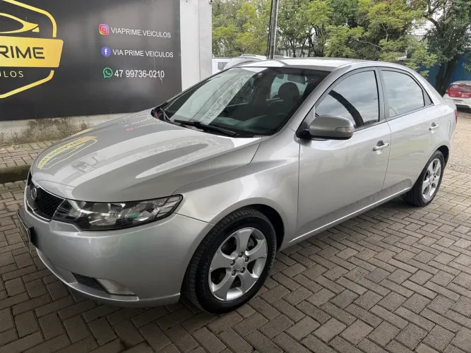 Kia Motors Cerato 1.6 16V Aut. 2010