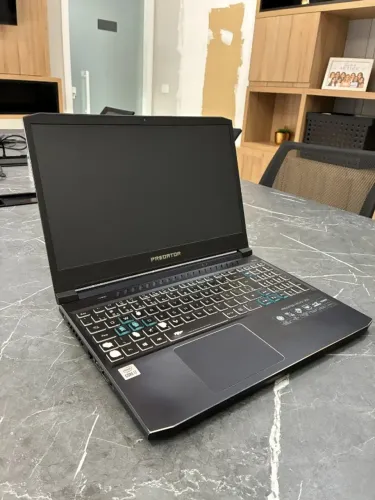 Notebook Gamer Predator Helios 300 i7-10750H RTX 2070 16GB DDR4 SSD NVMe + HD 1TB 144Hz