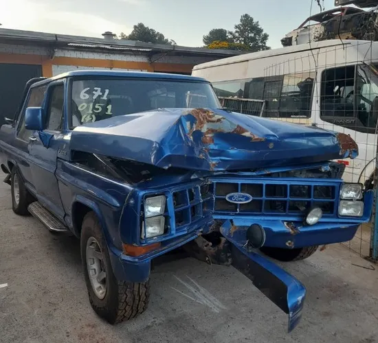 Peças F1000 Sucata F1000 Peças F-1000 Gabinada Mwm Direção Hidraulica Lataria Peças
