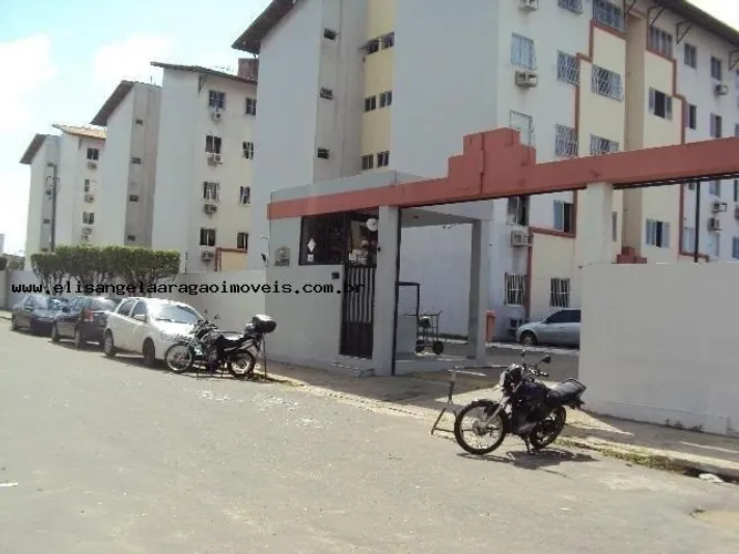 APT 201, Condomínio Amazonas, Apartamento com 02 quartos, 02 banheiros, 2º andar