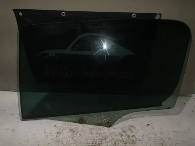 Vidro traseiro esquerdo Peugeot 307 2005