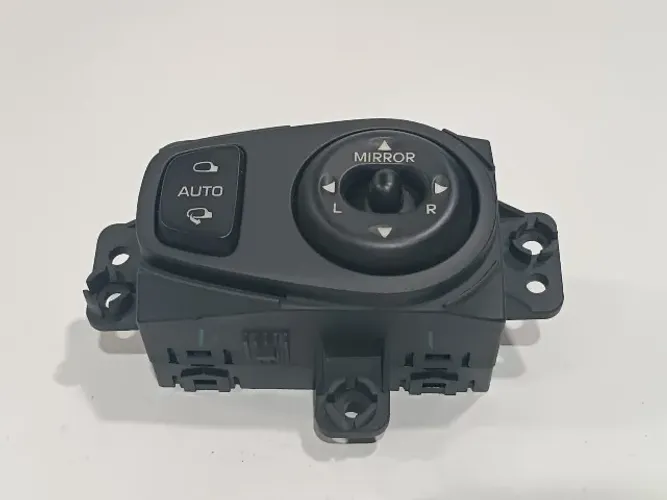 Botão Retrovisor Elétrico Hyundai HB20 - 2012/2019 - Com Rebatimento - (Usado/Original)