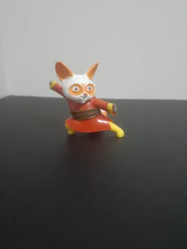 Boneco Mestre Shifu Burger King 10cm de altura