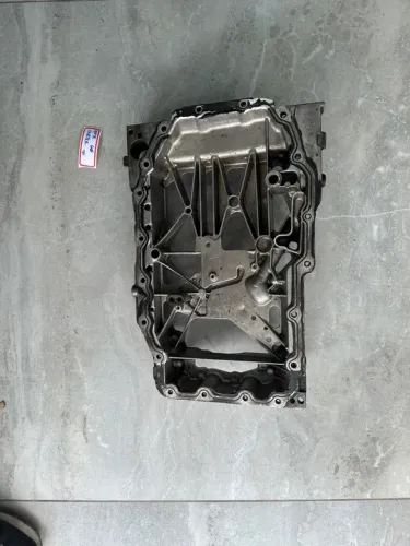 Sobre Carter Motor Vw Golf 1.4 16v Tsi 04e103603