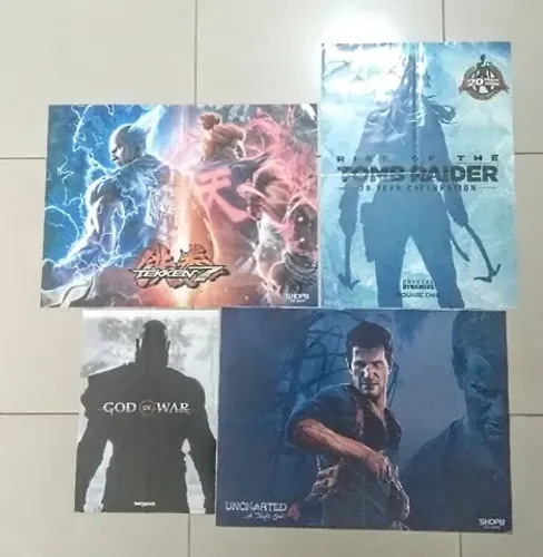 Posters de jogos de ps4 Poster do Tomb raider; tamanho: 42cm por 30cm; valor de 10 reais P